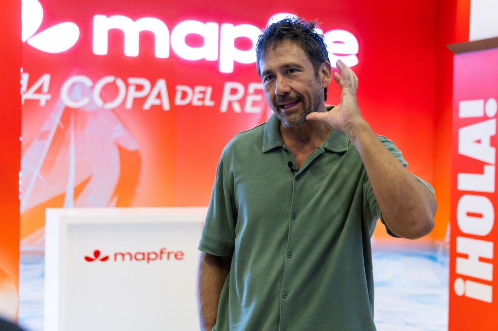 El director Miguel Ángel Tobías