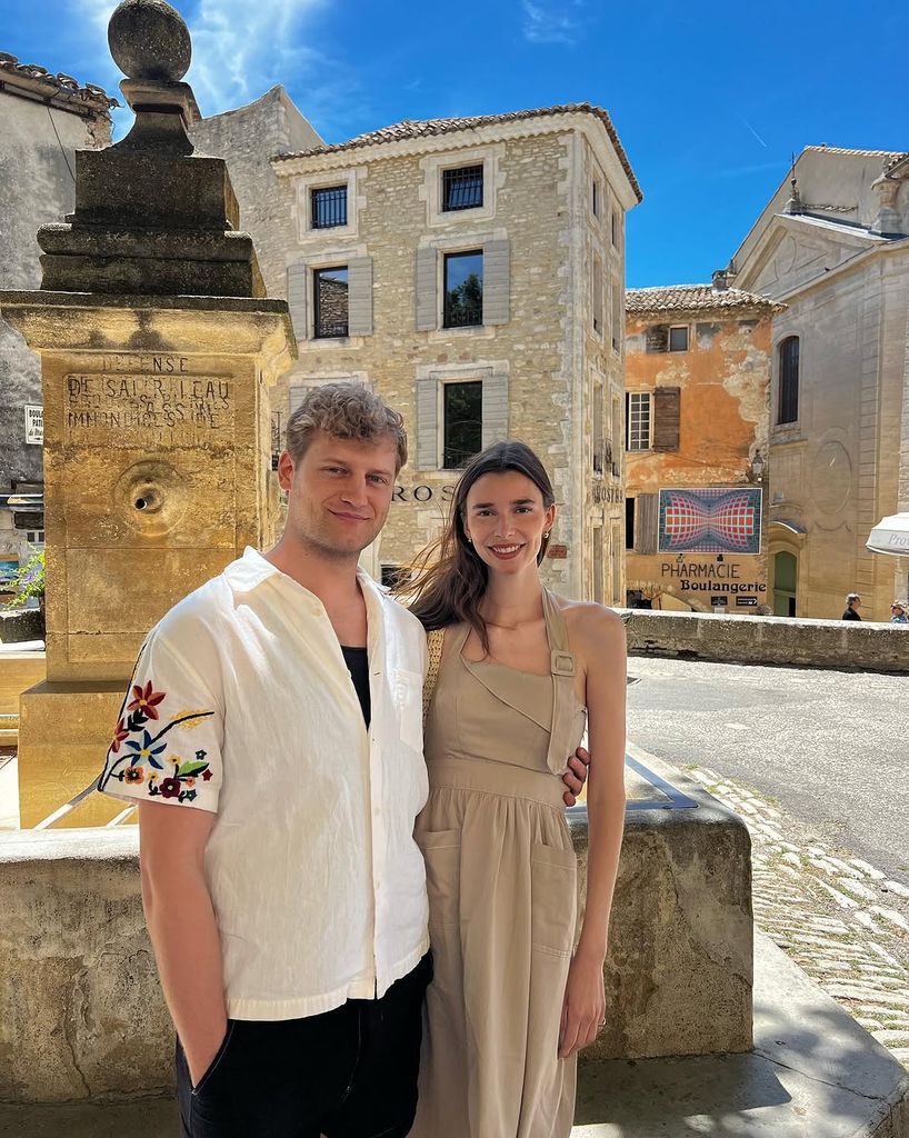 Un romántico 'sí, quiero' en Canadá: la hija del príncipe Germán de Leiningen y Deborah Culley anuncia su compromiso con su prometido, Everett