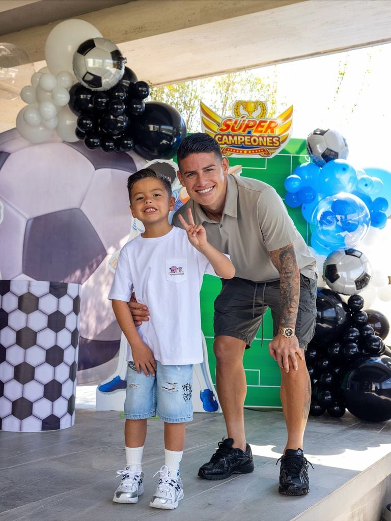 James Rodríguez celebró el sexto cumpleaños de su hijo Samuel con una increíble fiesta.