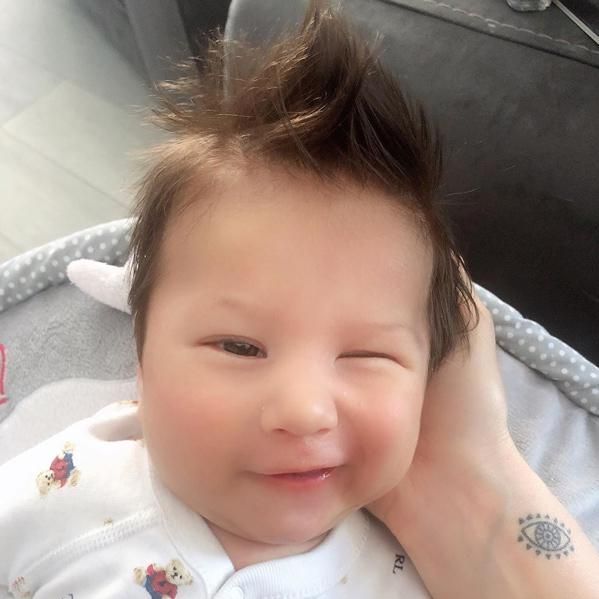 chyno-miranda-bebe