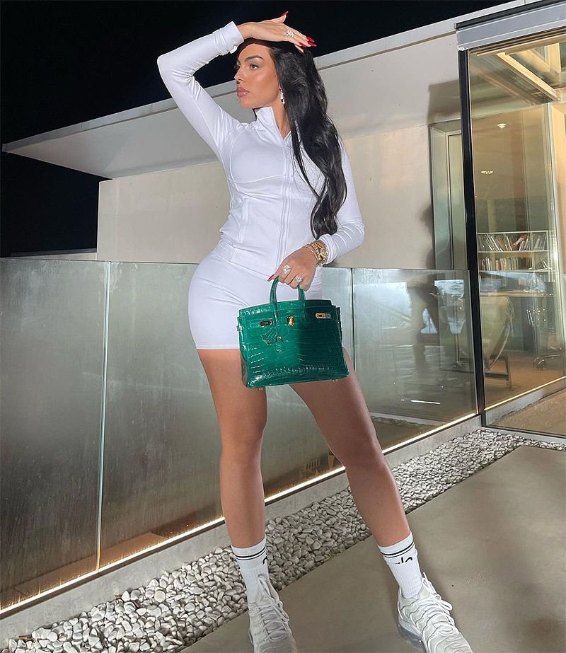 Los trucos que Georgina Rodríguez siempre utiliza para posar en las fotos