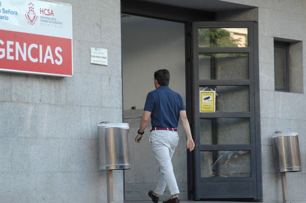 José Luis Martínez-Almeida llega al hospital Virgen del Rosario donde va a dar a luz su mujer, Teresa Urquijo, a 03 de julio de 2025, en Madrid (España).