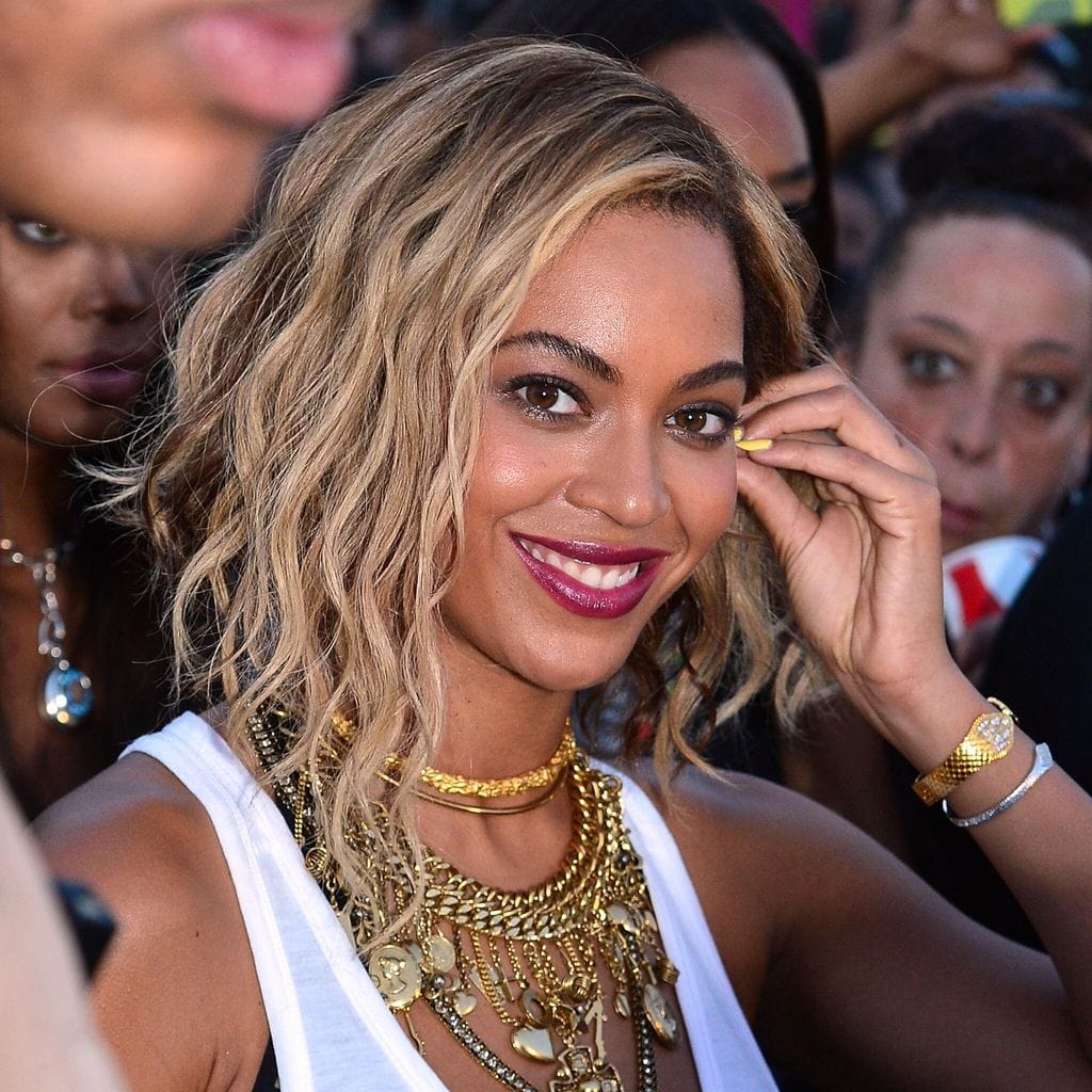 los labios de color son poco comunes en los beauty looks de beyonc 