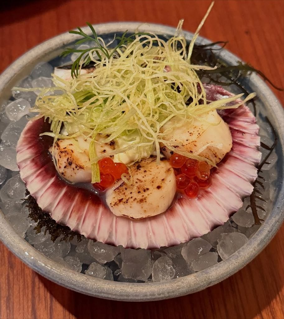 La cantante quedó fascinada por la gastronomía del país, una de las mejores del mundo.