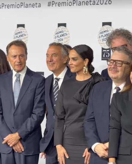 Matías Prats, Roberto Brasero, Ana Cuesta o Alberto Chicote en el photocall de los Premios Planeta