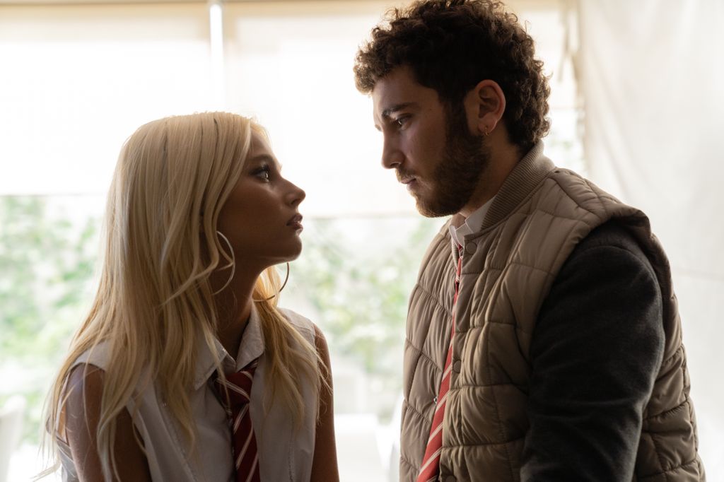Isadora y Didac, protagonistas de una trama amorosa