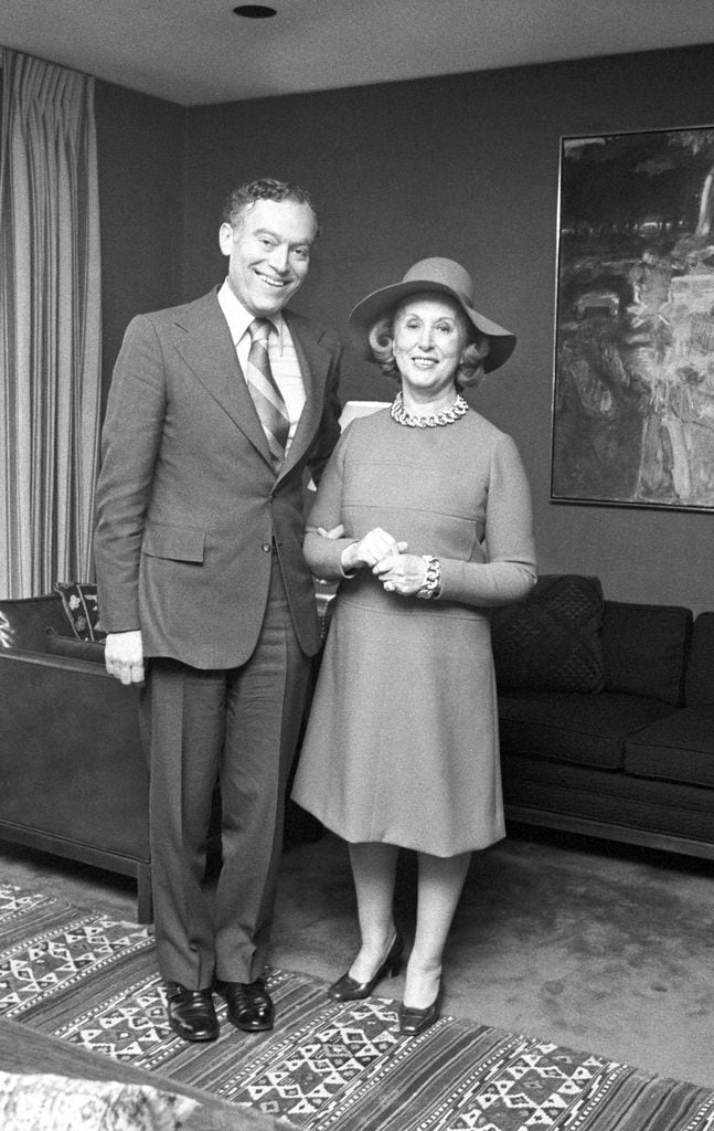 Estee Lauder y su hijo Leonard Lauder