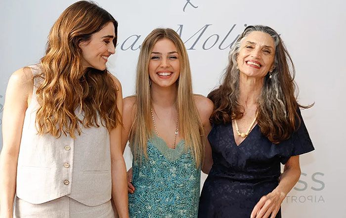 Ángela Molina con su hija