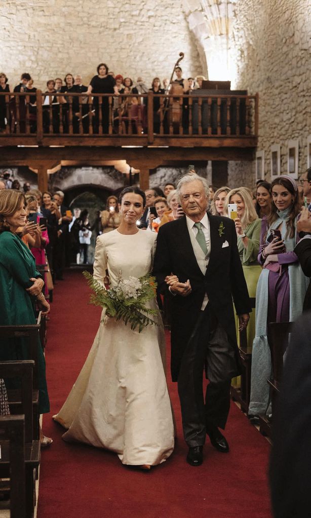 Boda Laura Corsini HOLA 4071