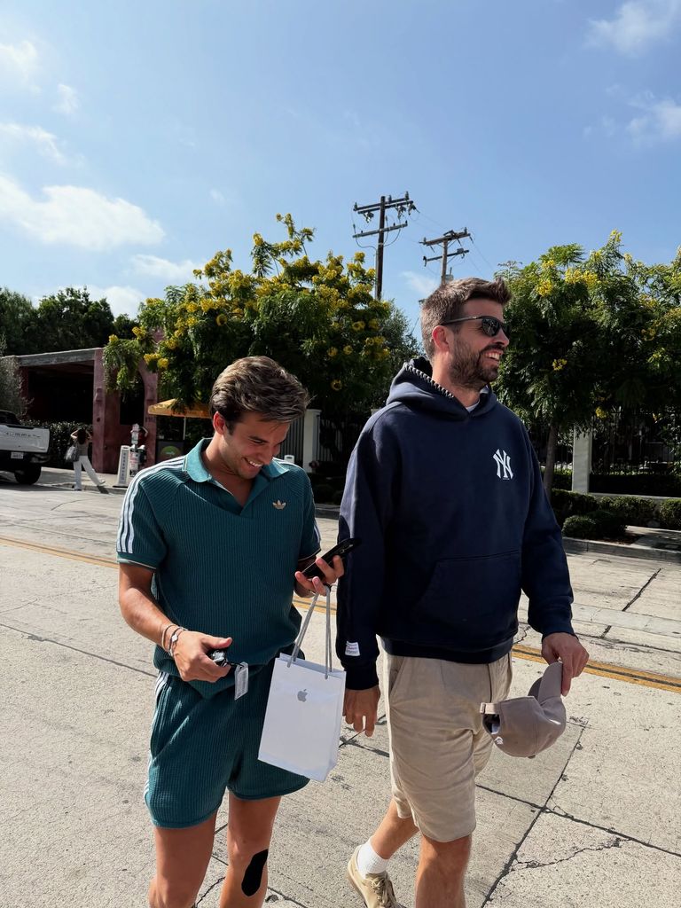 Gerard Piqué visitó a su amigo Riqui Puig en Los Ángeles.