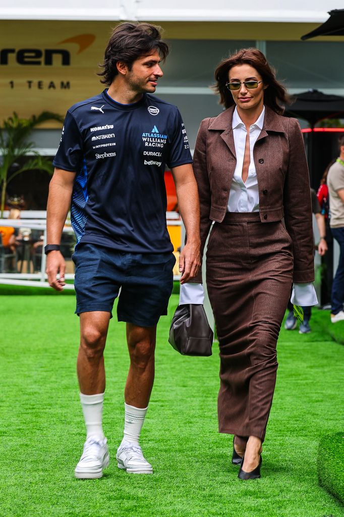 Grand Prix Miami 2025 Carlos Sainz y Rebecca Donaldson