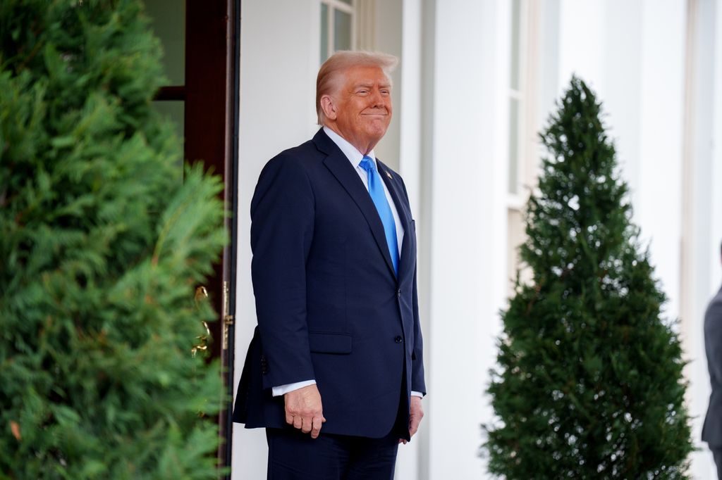 El presidente Donald Trump felicitó al papa León XIV por su nombramiento y se mostró entusiasmado por conocerlo.