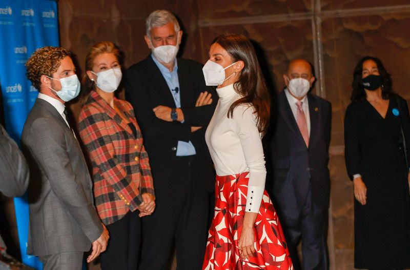 Doña Letizia con David Bisbal en un acto en Unicef