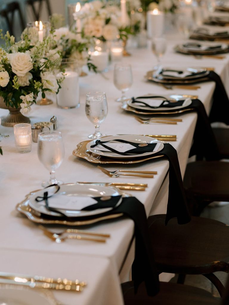 Decoración de bodas en color negro minuta