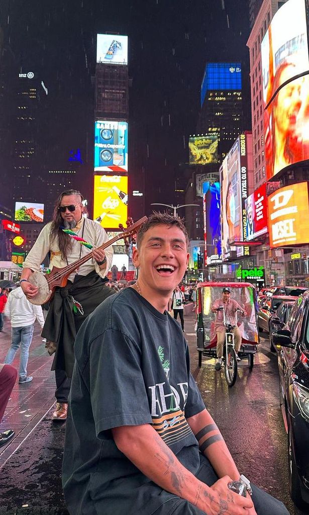 oriana sabatini y dybala en nueva york