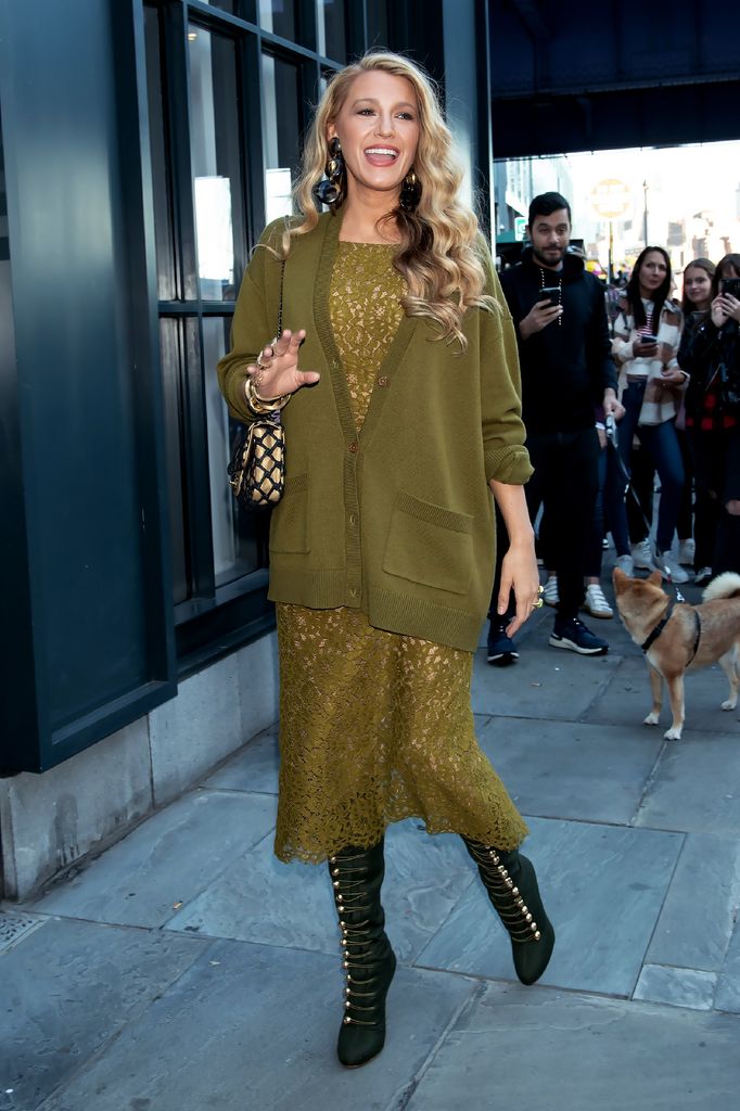 NEW YORK, NY - OCTOBER 18: Blake Lively is seen arriving at the NY Food and Wine Festival on October 18, 2024 in New York, New York. (Photo by MEGA/GC Images)