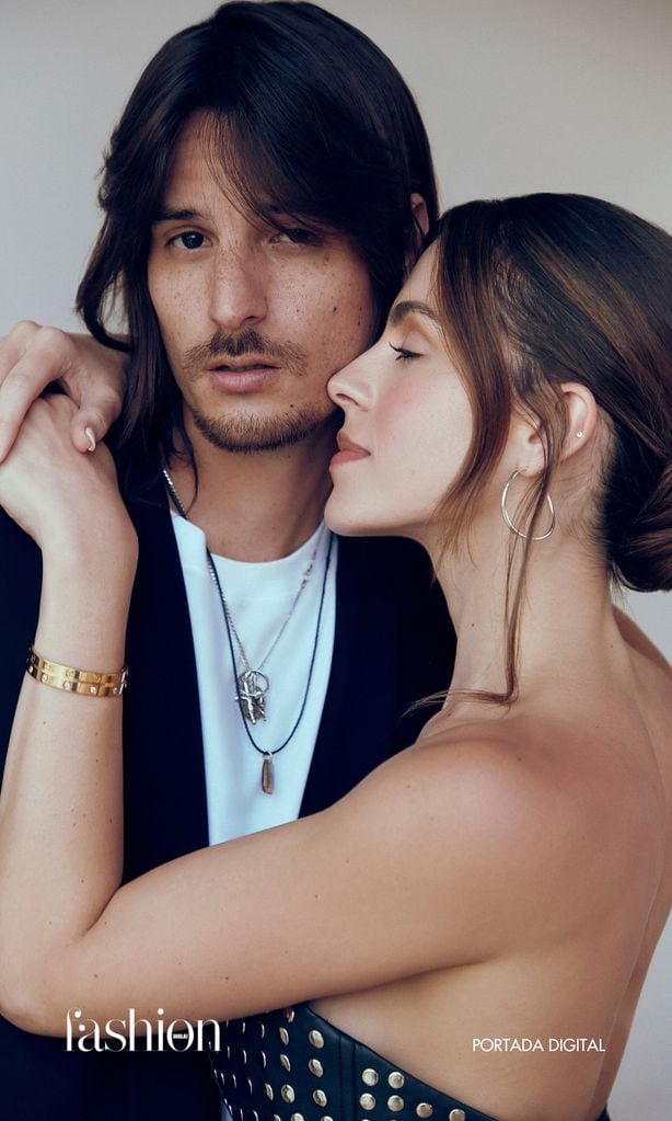 Danny Ocean y Mar Bonnelly. en un look de xxx