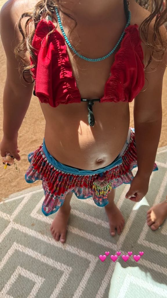 Nala, hija de Sarah Kohan y Javier Hernández es una niña adorable.