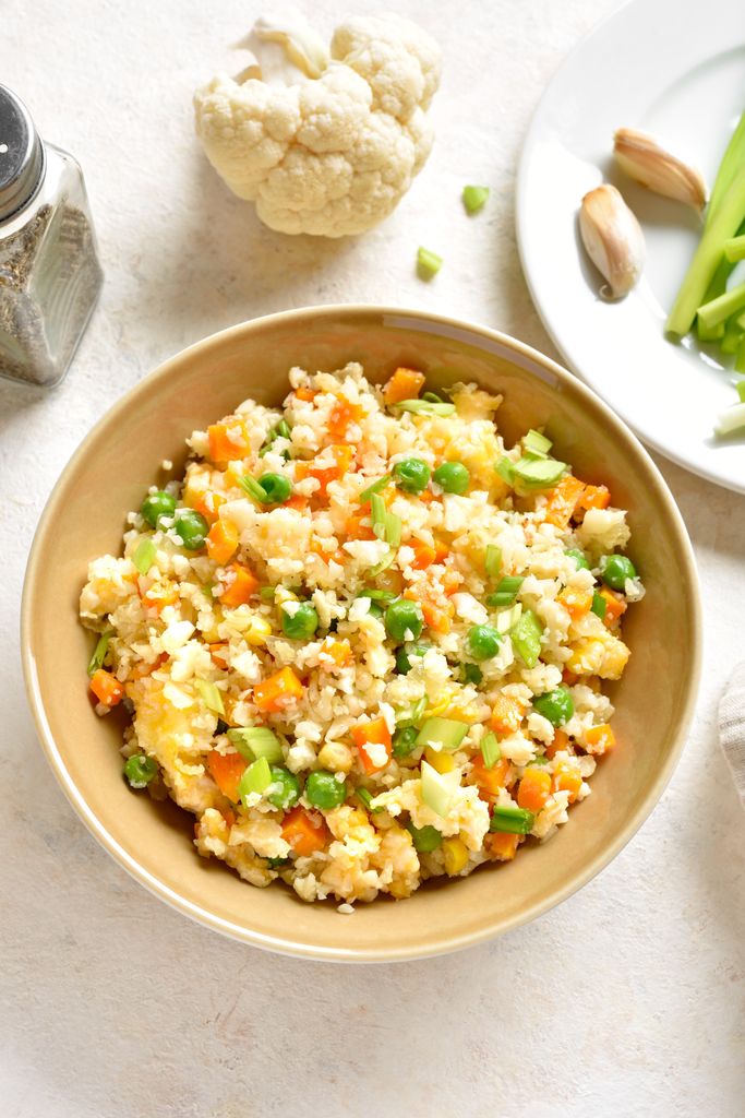 Falso arroz de coliflor con verduras. 