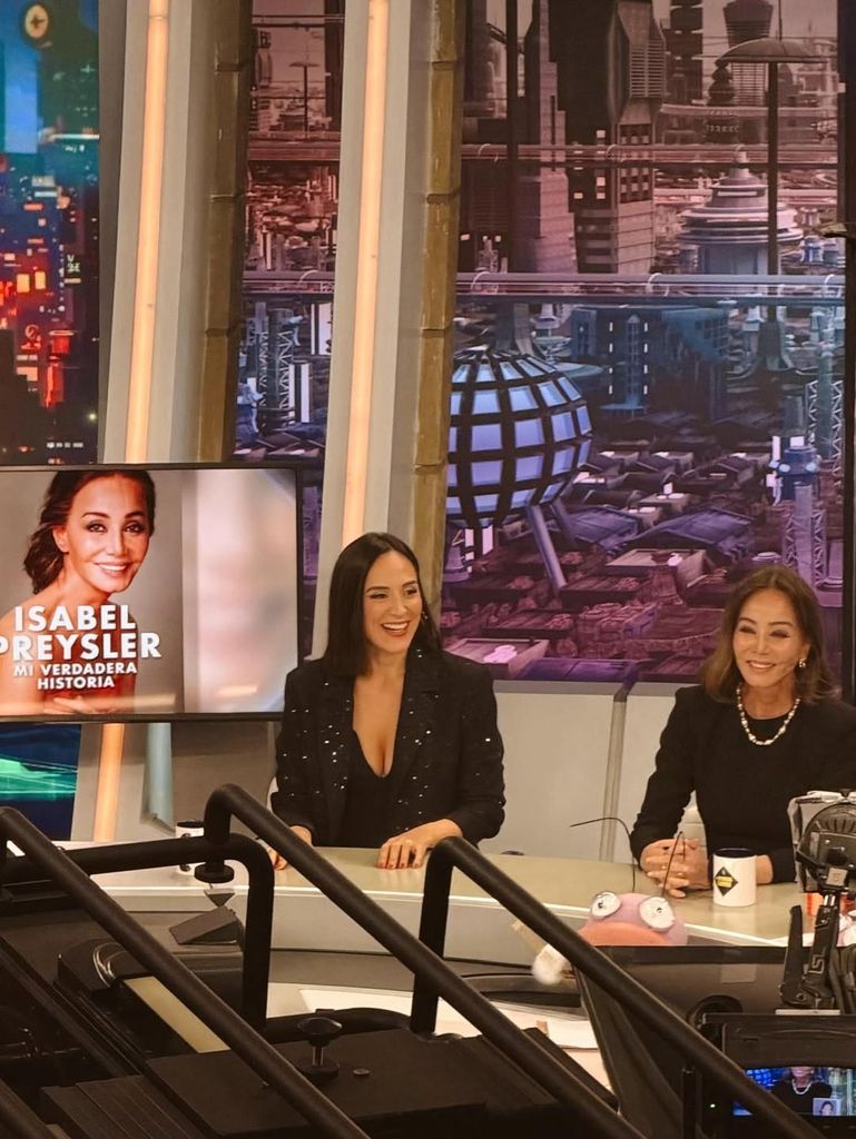 Tamara Falcó e Isabel Preysler en 'El Hormiguero'.