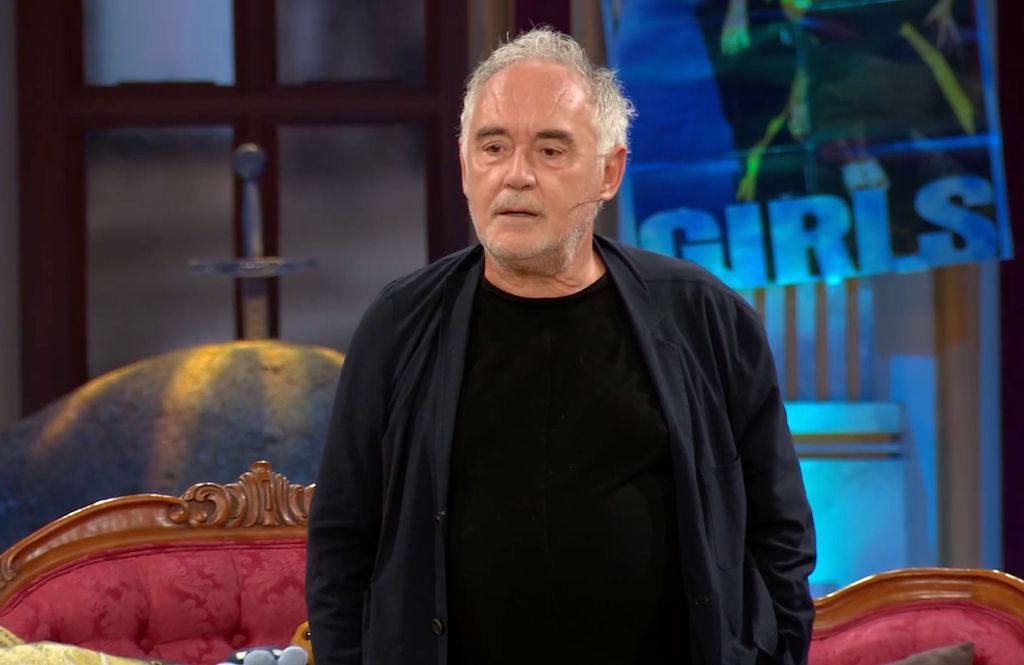 Durante la entrevista, Adrià recordó la revolución culinaria protagonizada por elBulli y una generación de cocineros españoles en los años noventa.