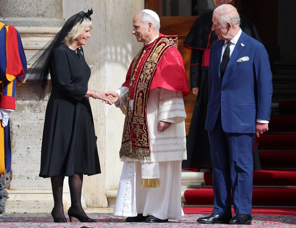 El rey Carlos y la reina Camilla hicieron una vista de Estado en la Ciudad del Vaticano en octubre de 2025.