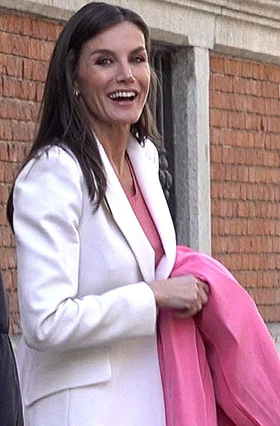 La reina Letizia acude por sorpresa a un acto con Scorsese