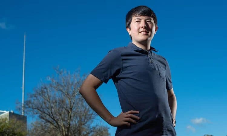 El Dr. Alexander Venner lideró el equipo internacional que identificó el planeta HD 137010 b, de tamaño similar a la Tierra y con un período orbital cercano a un año 