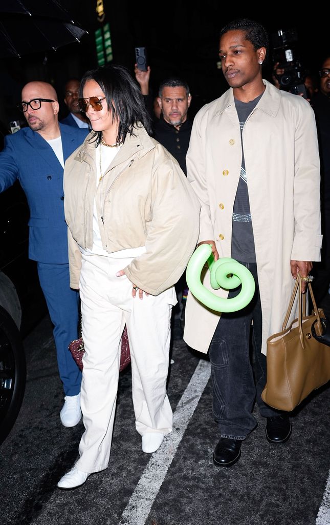 Sus conjuntados looks para el evento