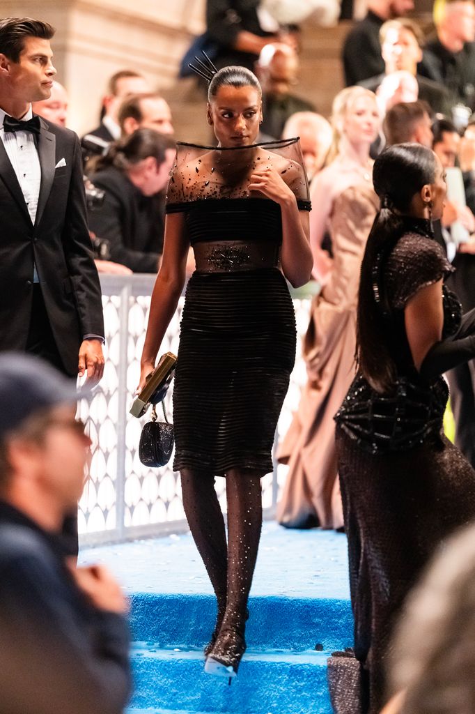 Simone Ashley en el set de la película 'The Devil Wears Prada 2'