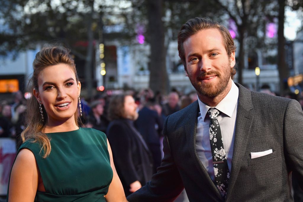 Elizabeth Chambers y Armie Hammer antes de su difícil divorcio