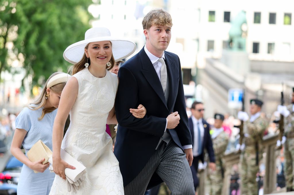 Elisabeth de Bélgica con su hermano Emmanuel