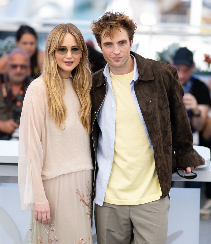 jennifer lawrence robert pattinson