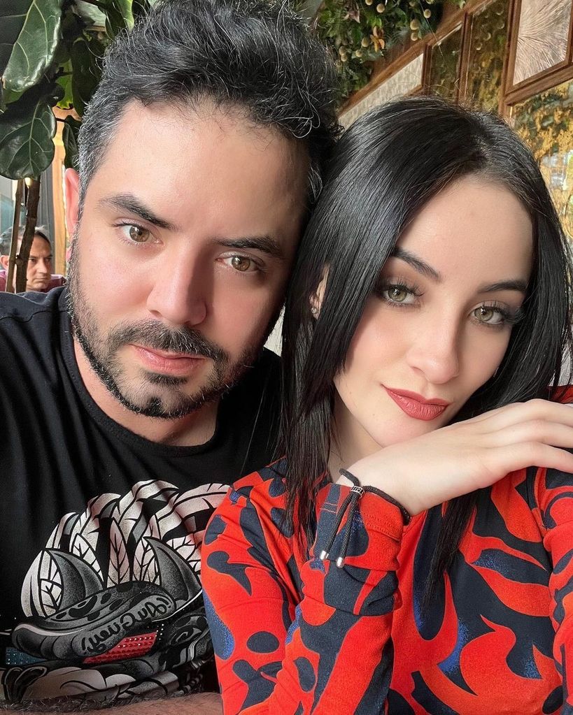 La pareja podría recibir a su hija Tessa en cualquier momento 