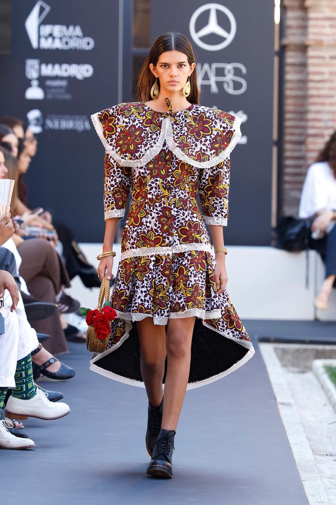Desfiles de diseñadores emergentes en la Mercedes-Benz Fashion Week Madrid