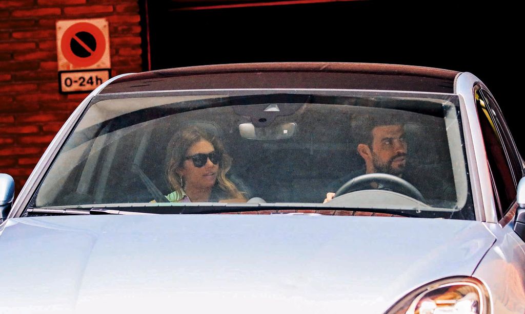 Hola 4075 Gerard Pique