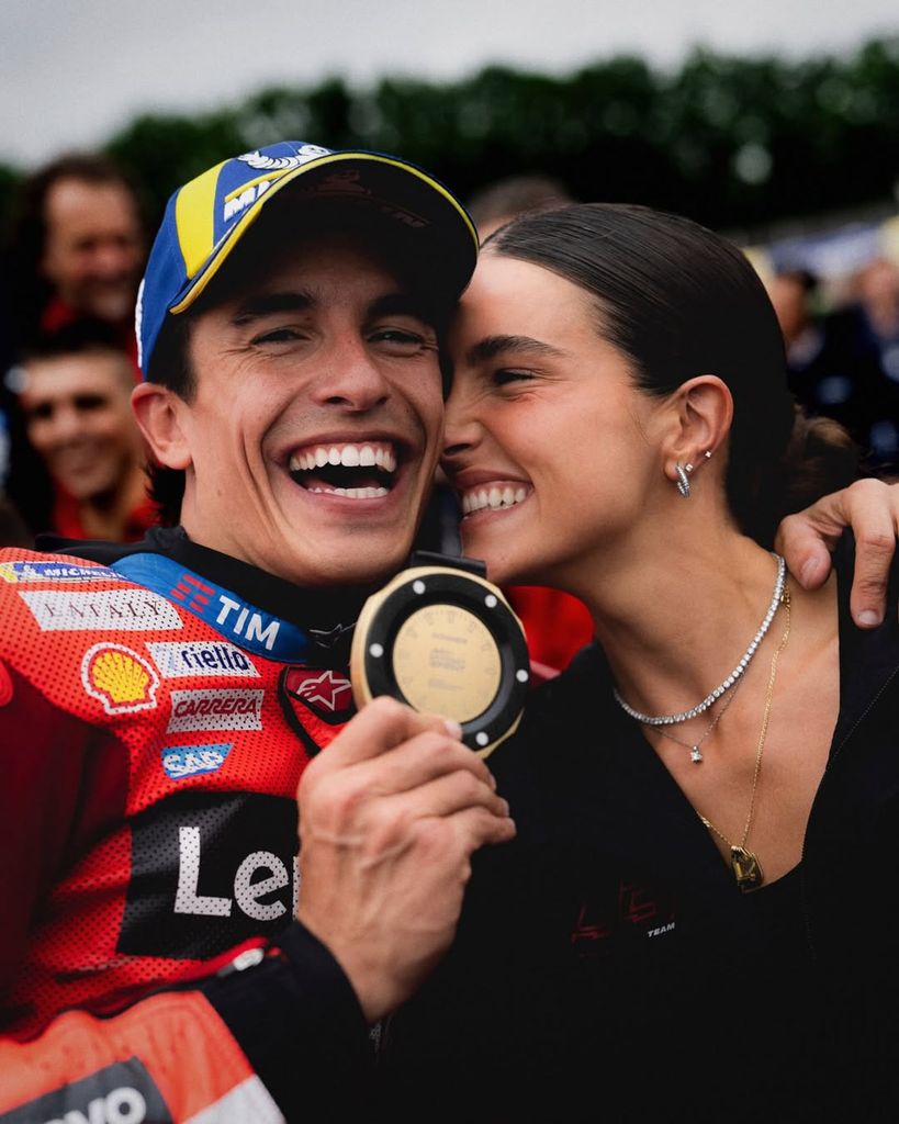 Marc Márquez y Gemma Pinto