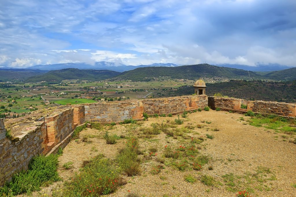 Castillo de Llivia, Girona, Cerdaña