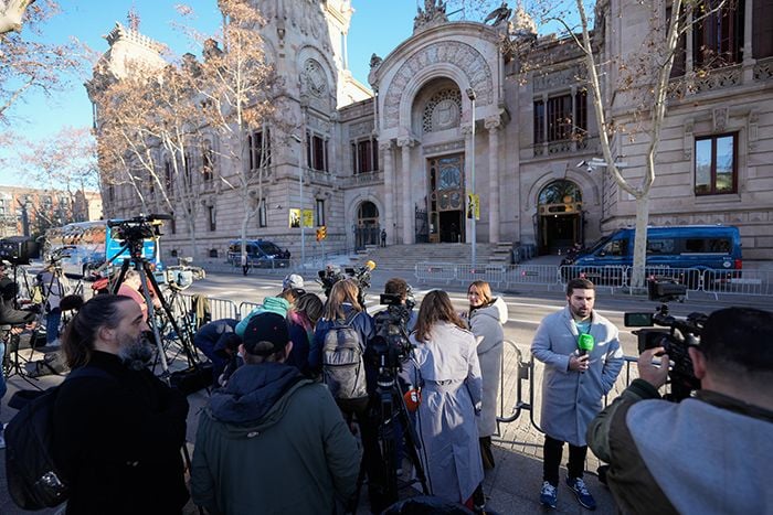 Comienza el juicio contra Dani Alves en Barcelona