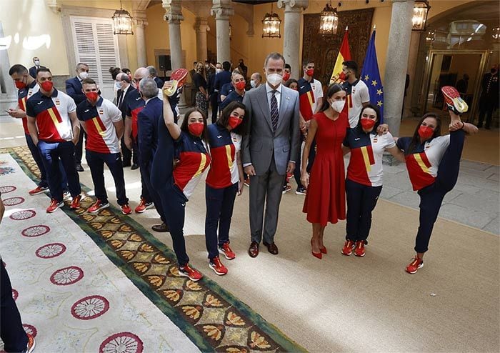 Los reyes Felipe y Letizia en la recepción al equipo olímpico español