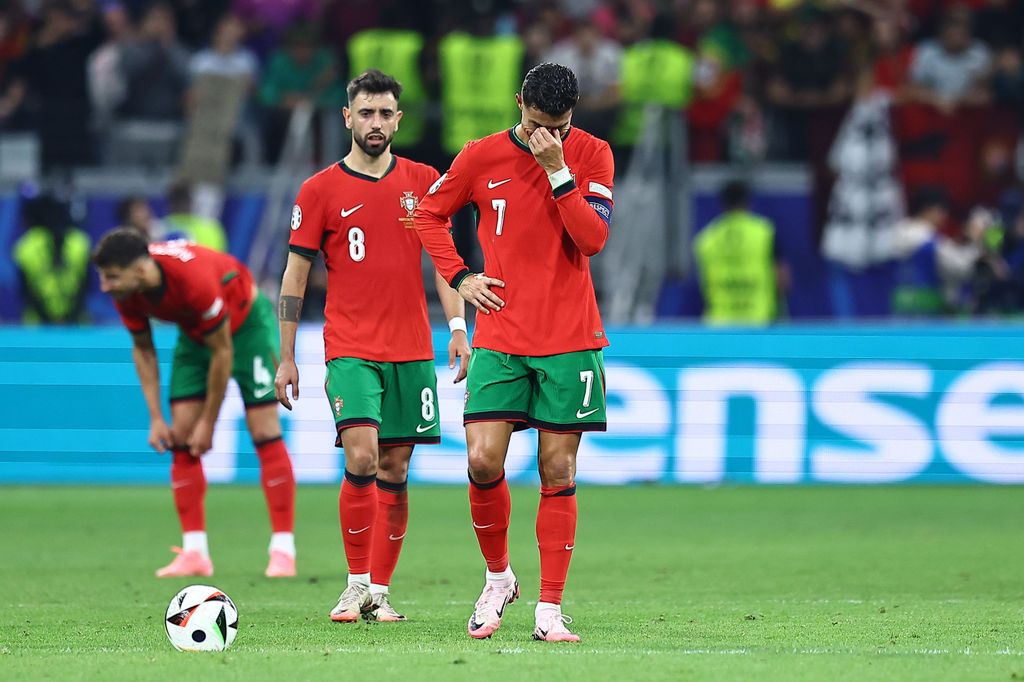 Cristiano Ronaldo, compungido sobre el césped