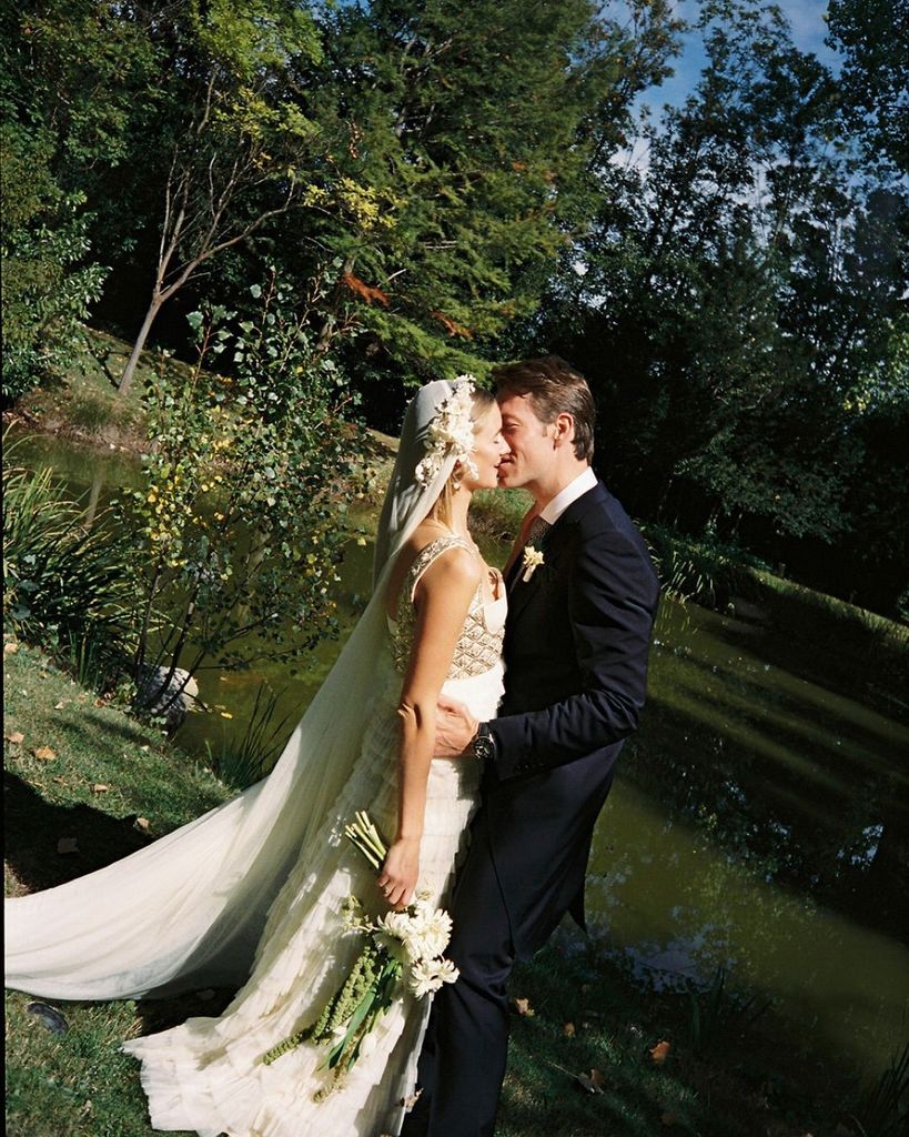 Novias con tocado vintage