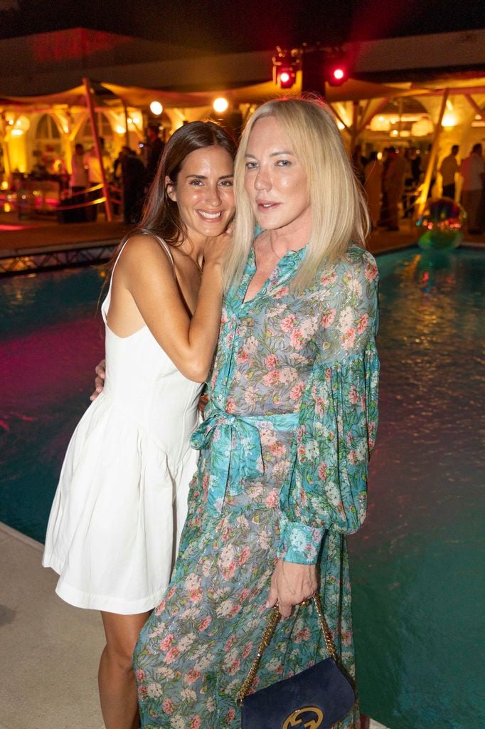 Gala González con Topacio Fresh