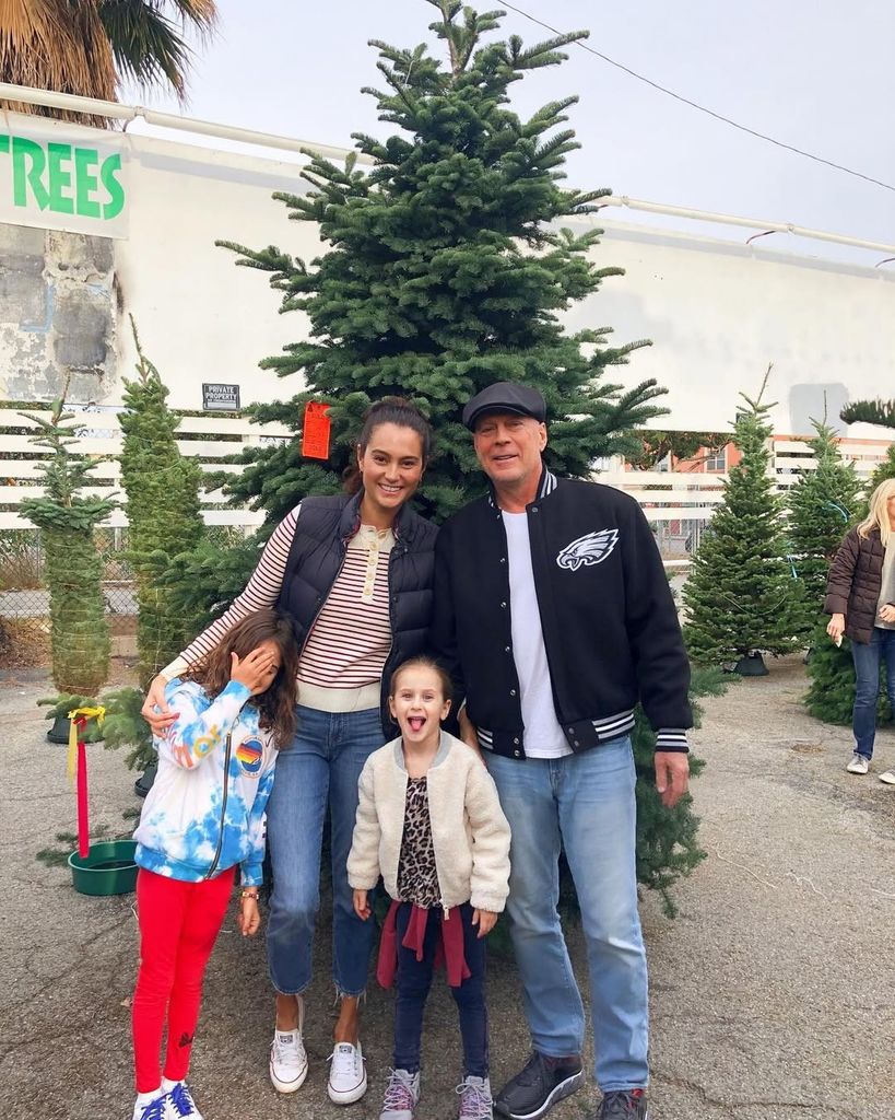 Emma recordó que la Navidad era la época favorita de Bruce.