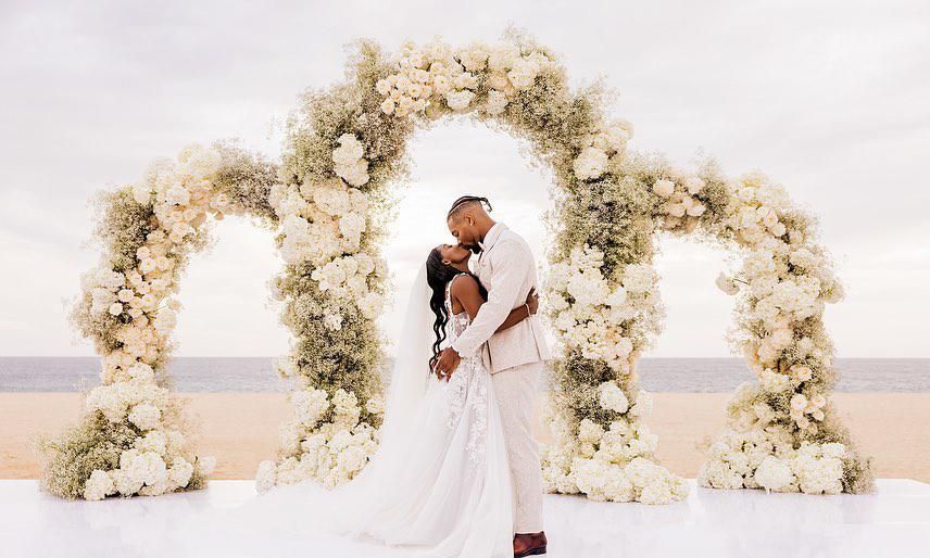 SIMONE BILES & JONATHAN OWENS