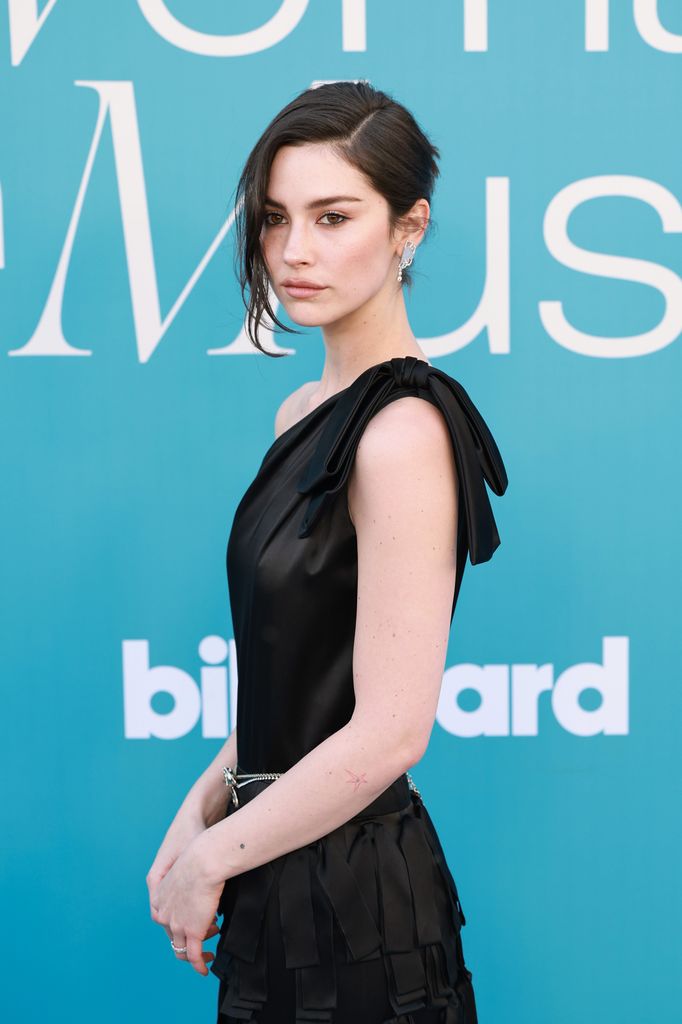 Gracie Abrams 