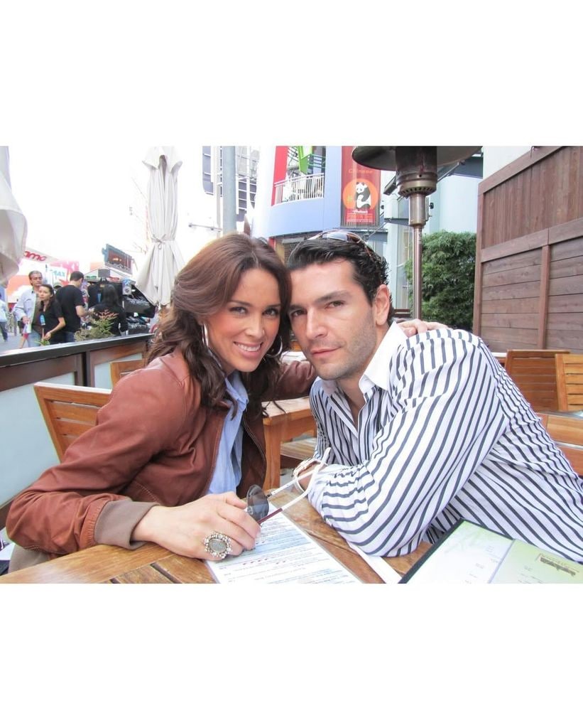 Jacky compartió varias fotos de su época de novios.