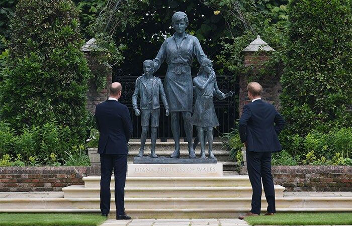 Príncipe Harry y Príncipe William