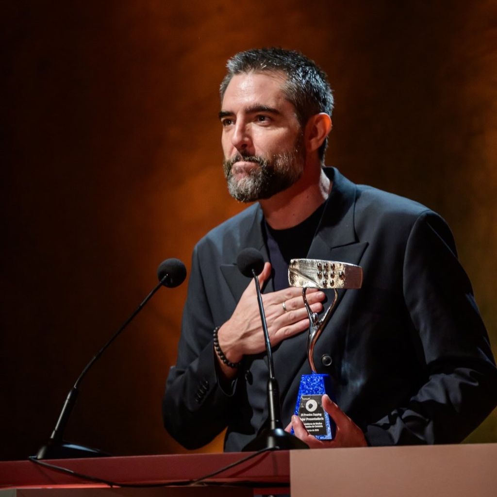 Dani Mateo, galardonado como mejor presentador en los Premios Zapping