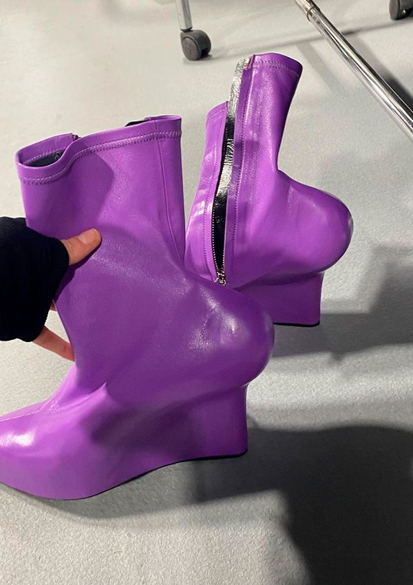 Botines morados de Givenchy